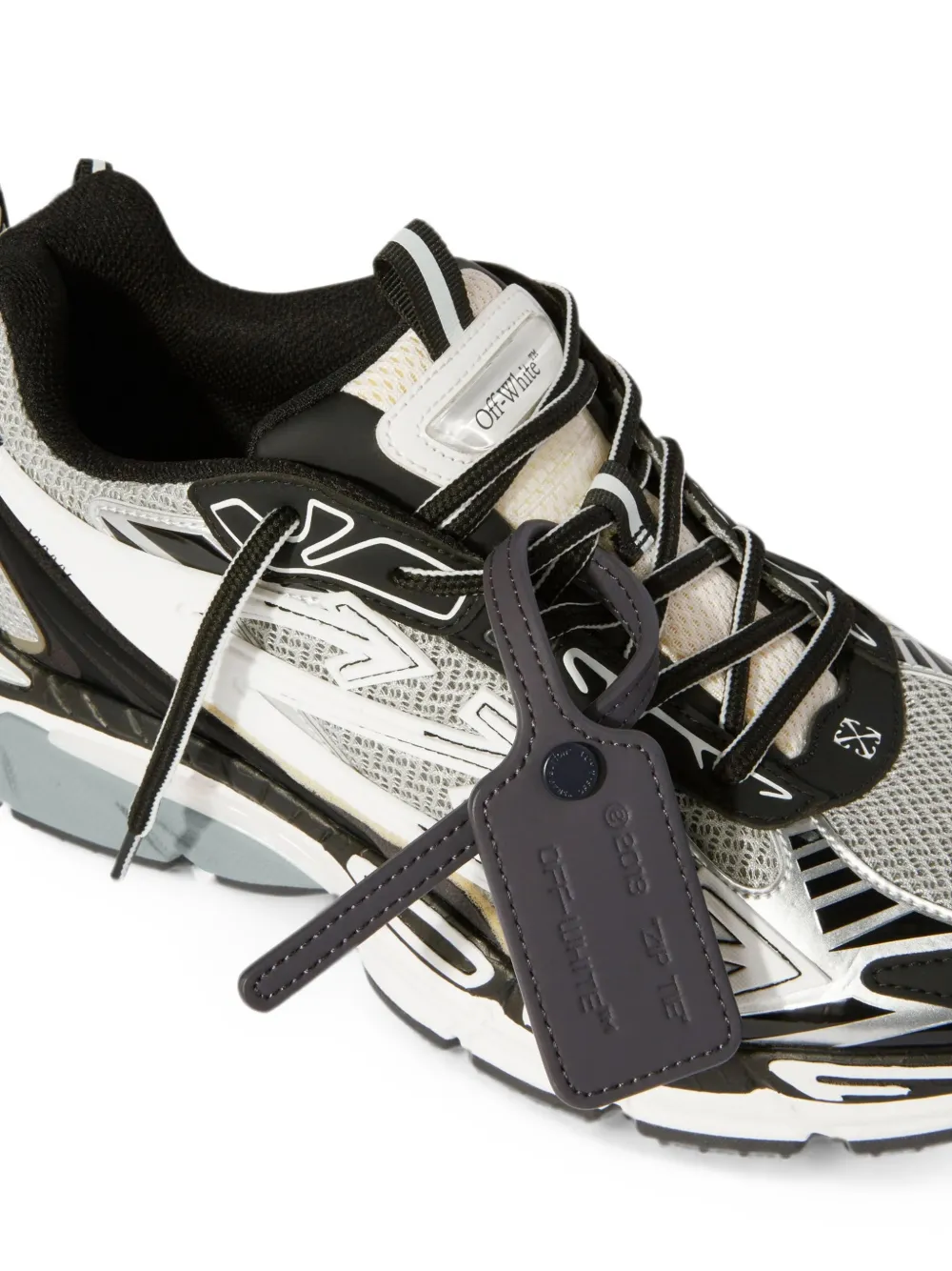 Off-White Be Right low-top sneakers met pijlen-patch en vlakken Grijs