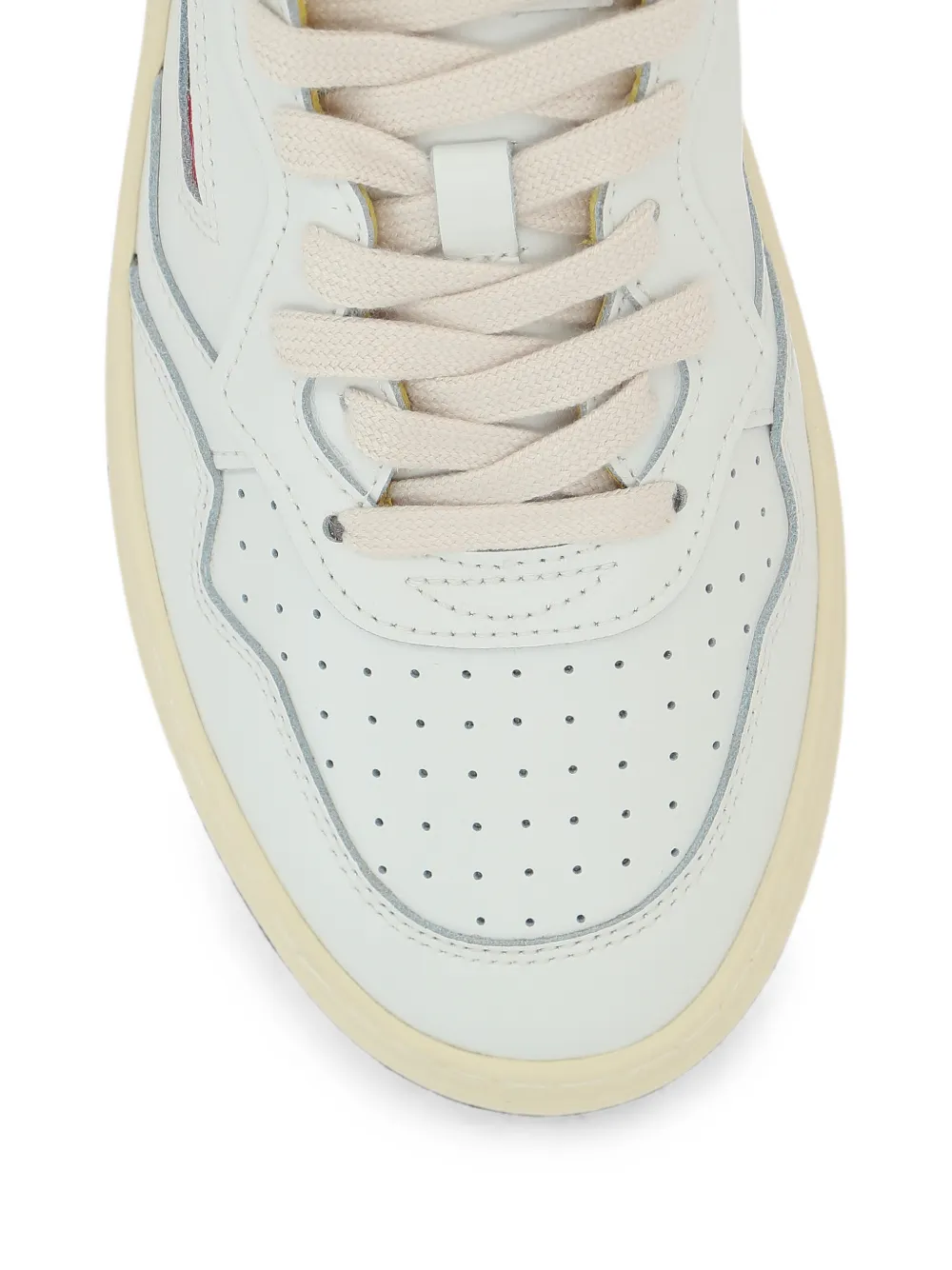 Autry Medalist perforated leather sneakers Wit
