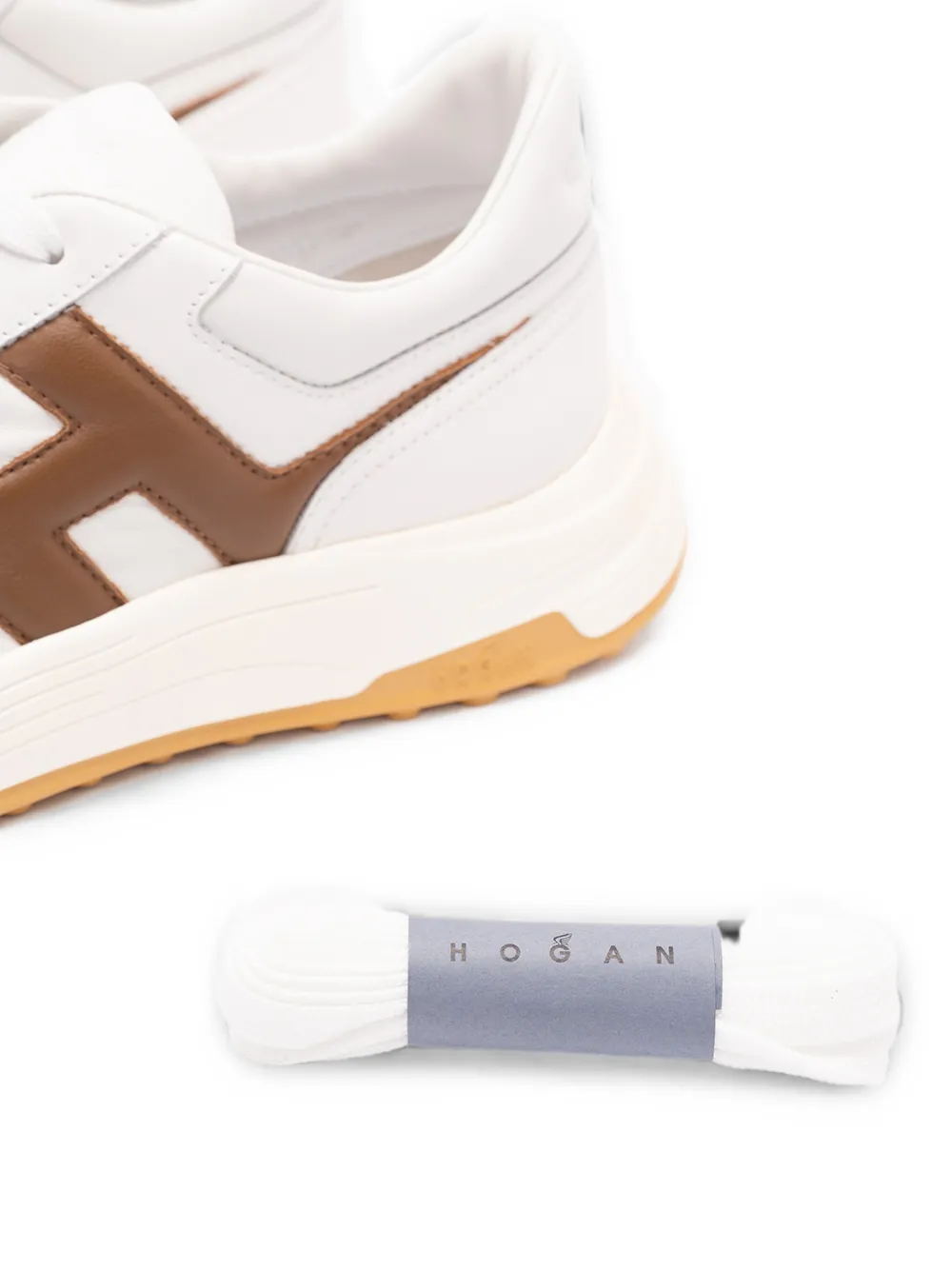 Hogan logo-patch panelled sneakers Wit