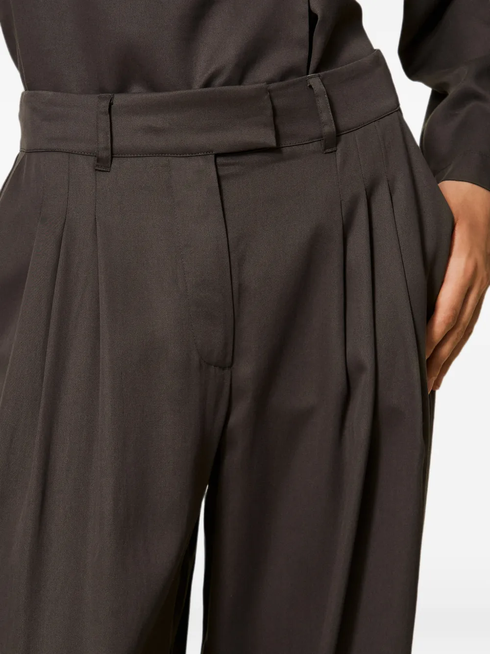 TWINSET Satijnen broek met brede pijpen Grijs