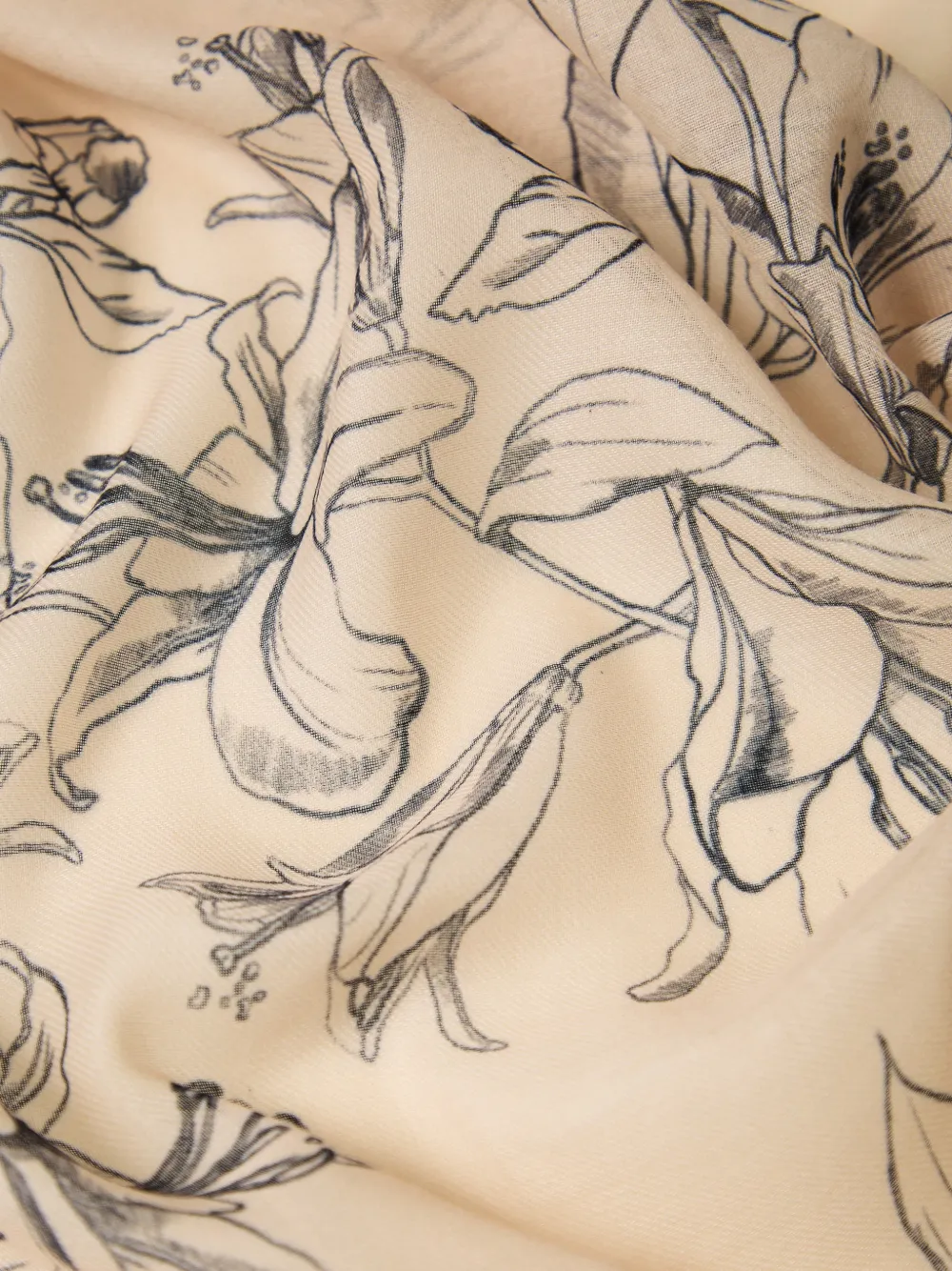 TWINSET floral-print kefiah with logo Beige