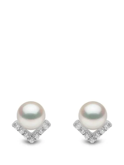 Yoko London Freshwater pearl and diamond Trend earrings