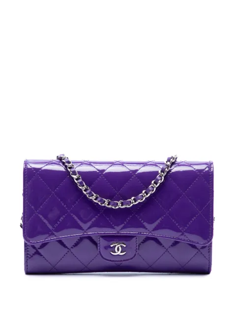 CHANEL Pre-Owned 2015-2016 CC Quilted Patent Wallet On Chain shoulder bag