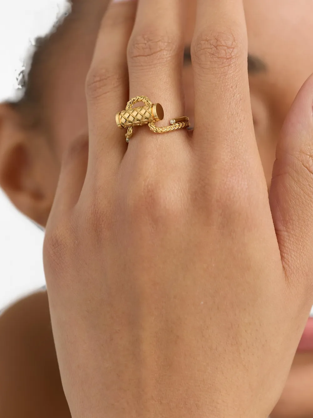 Nouvel Heritage diamond ring - Gold