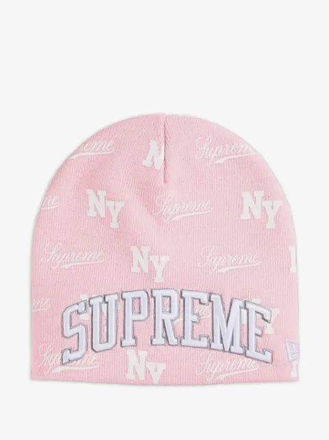 Supreme gorro con monograma en colaboración con New Era