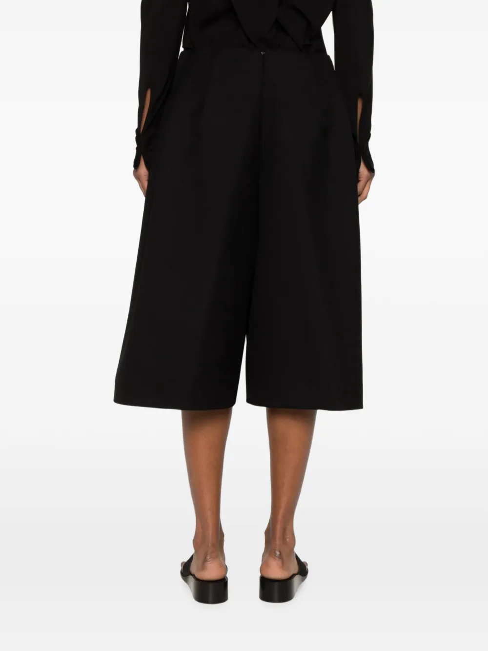 The Row Fauna geplooide shorts Zwart