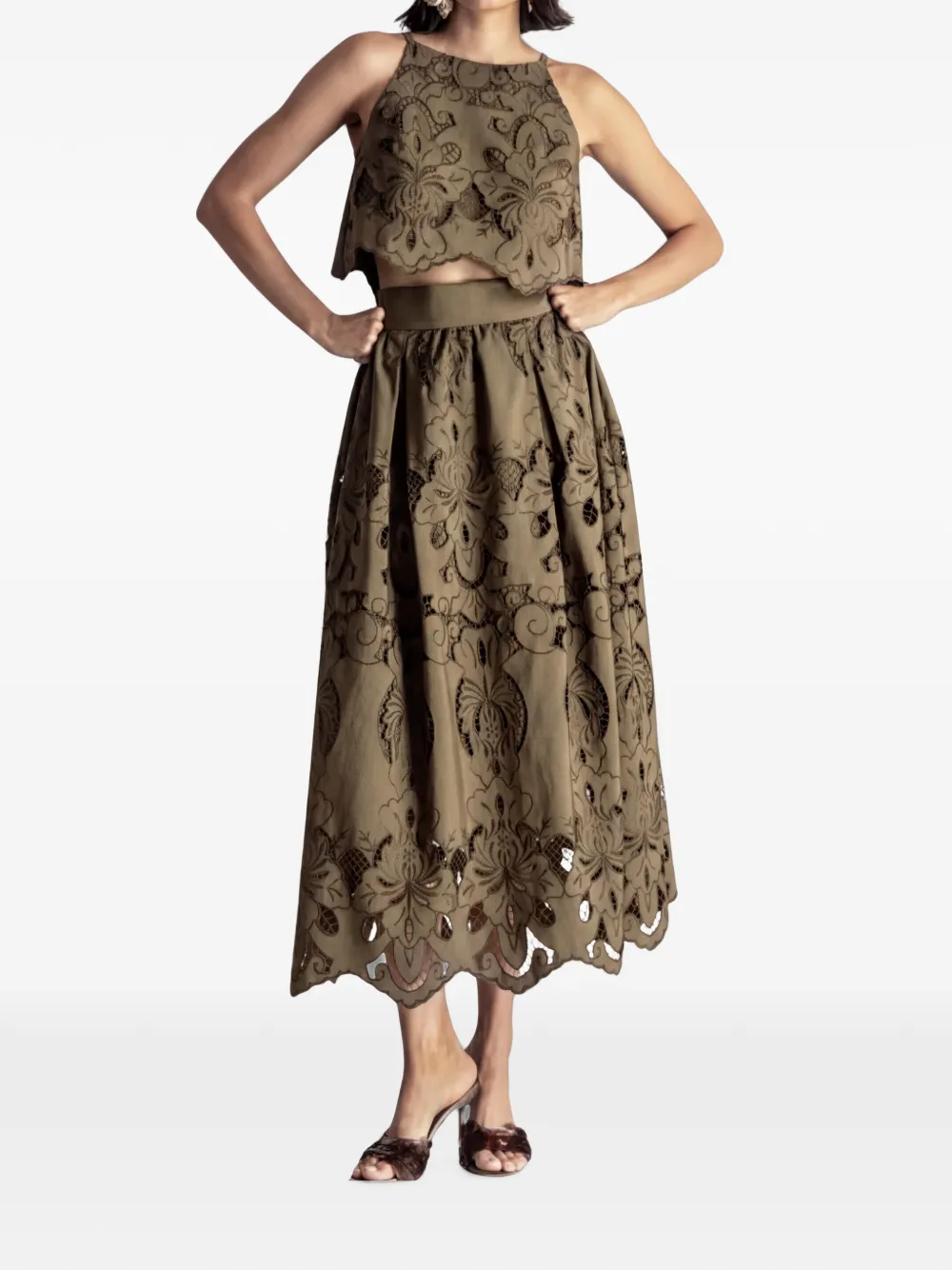 MOUTAKI floral-embroidered scalloped top - Verde