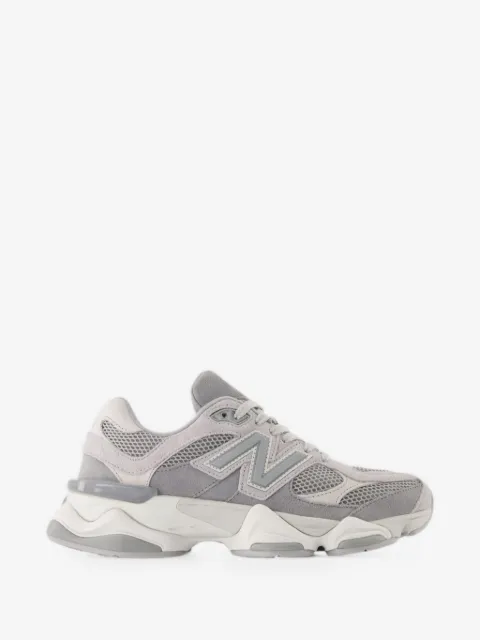 New Balance tenis 9060 con paneles de malla