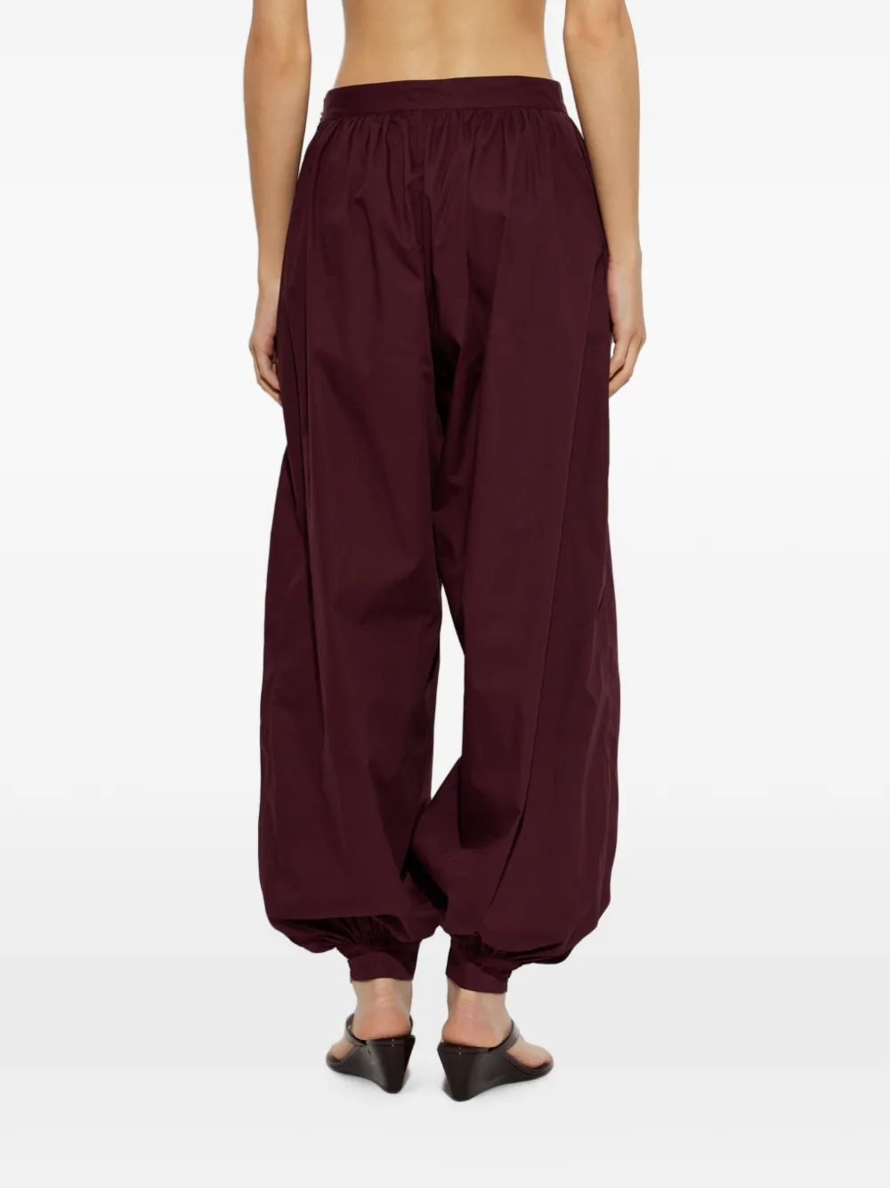 ROTATE BIRGER CHRISTENSEN Ruimvallende broek met gesmockte manchetten Rood