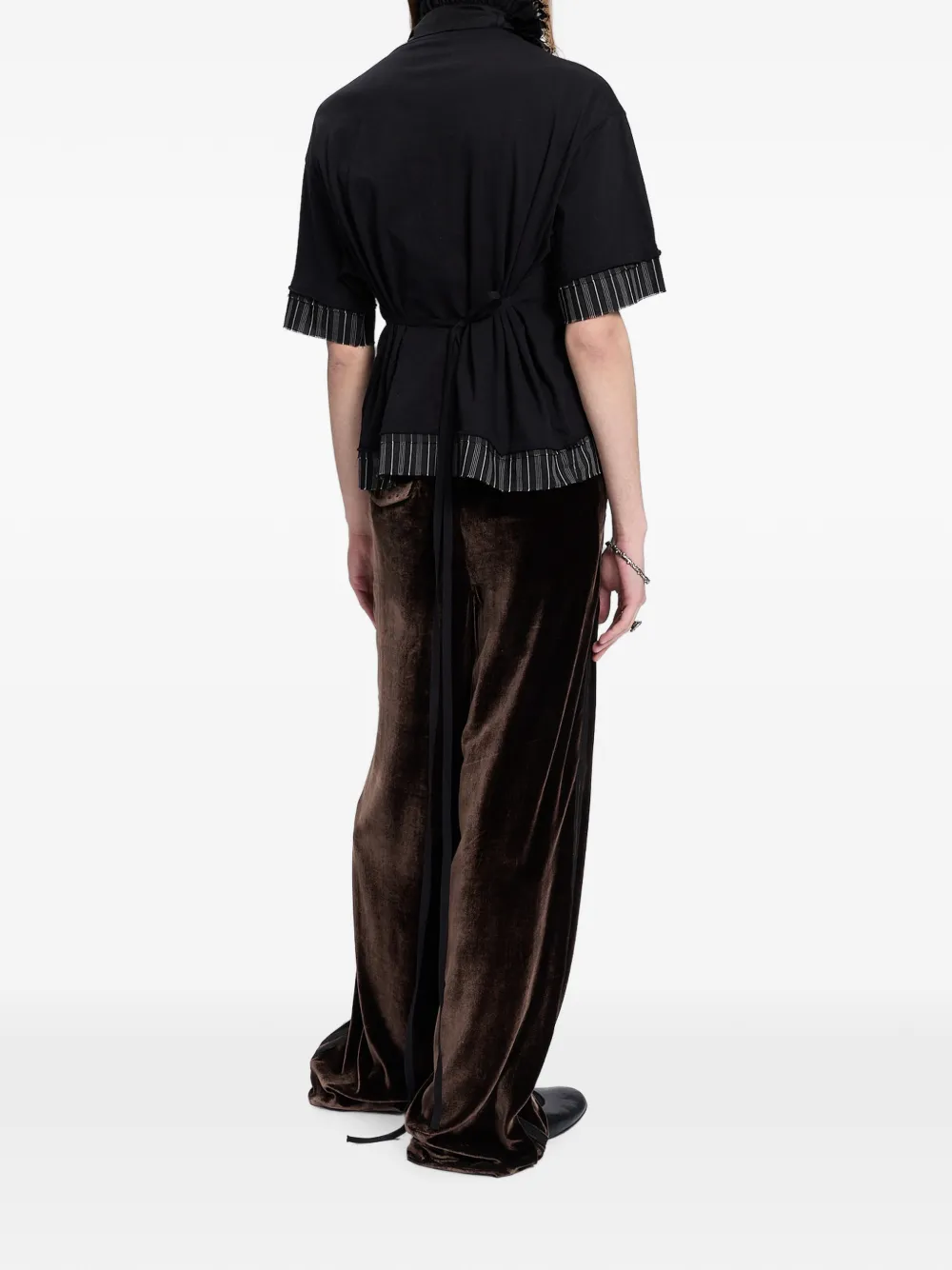 Ann Demeulemeester Gelaagd T-shirt met logo-detail Zwart
