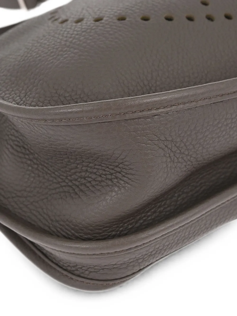 Hermès Pre-Owned 2016 Taurillon Clemence Evelyne 3 shoulder bag Grijs