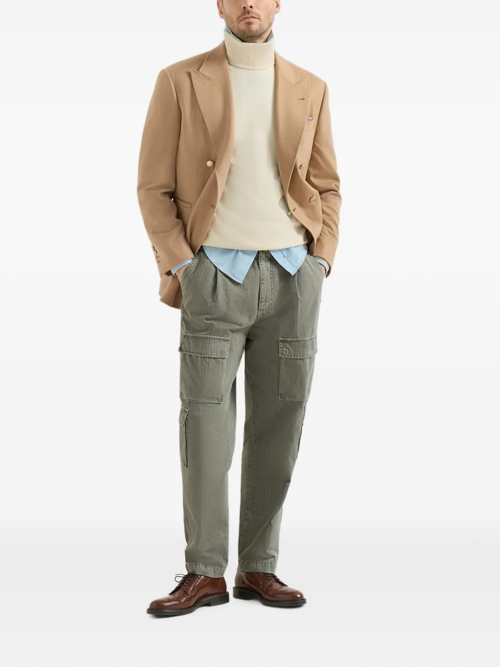 Brunello Cucinelli Jack met puntige revers en dubbele rij knopen Beige