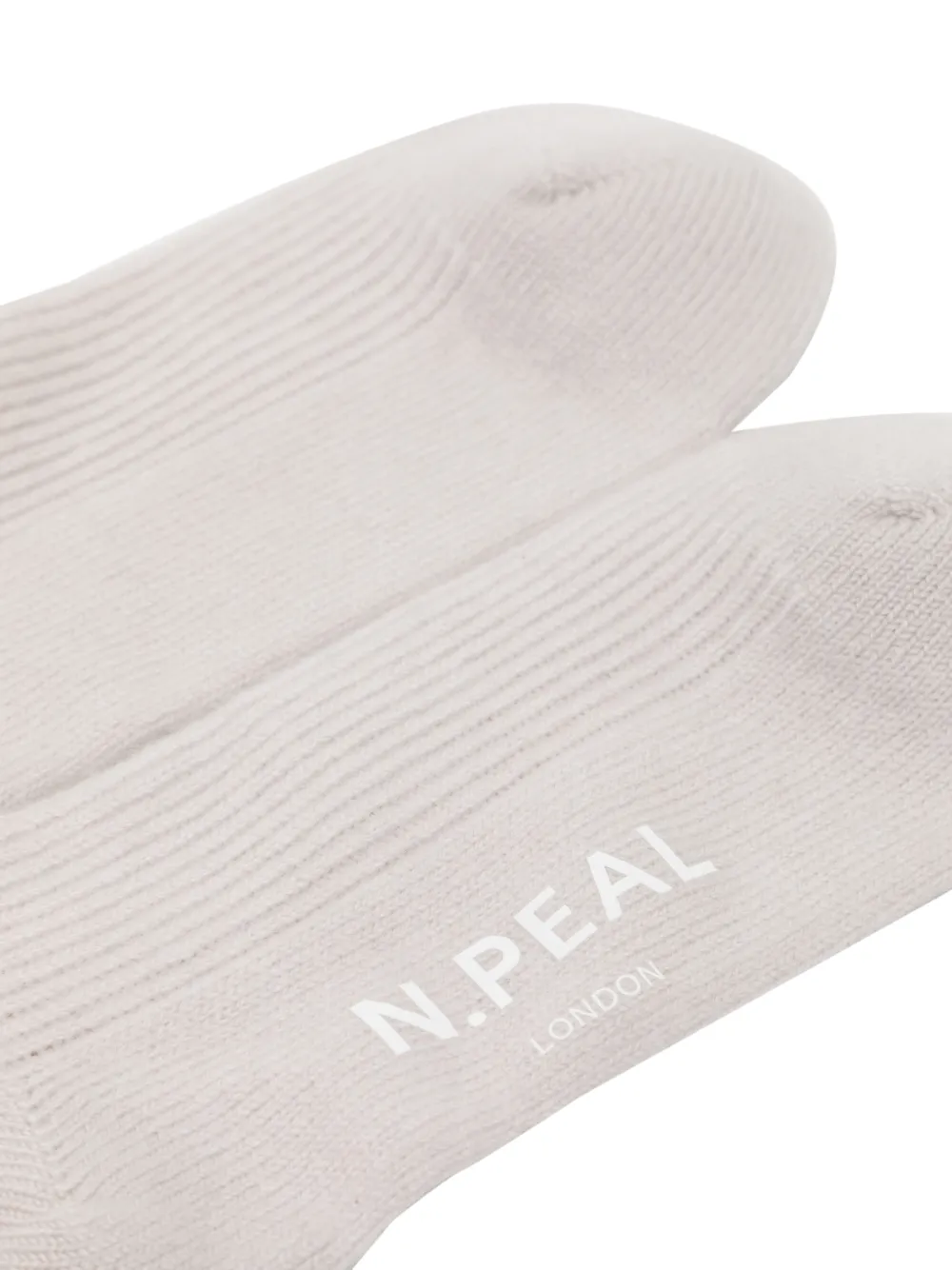 N.Peal Ribgebreide sokken Beige