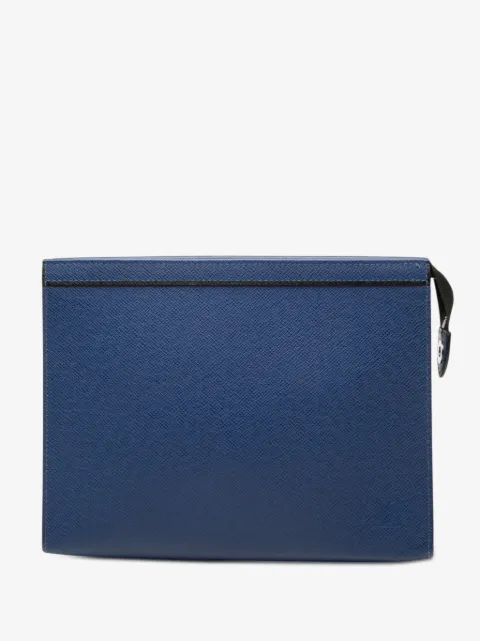 Louis Vuitton Pre-Owned bolsa de mano Pochette Voyage MM en Taiga 2018