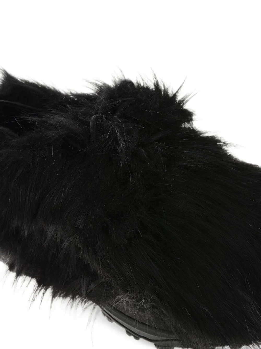 sacai faux-fur lace-up derby shoes Zwart