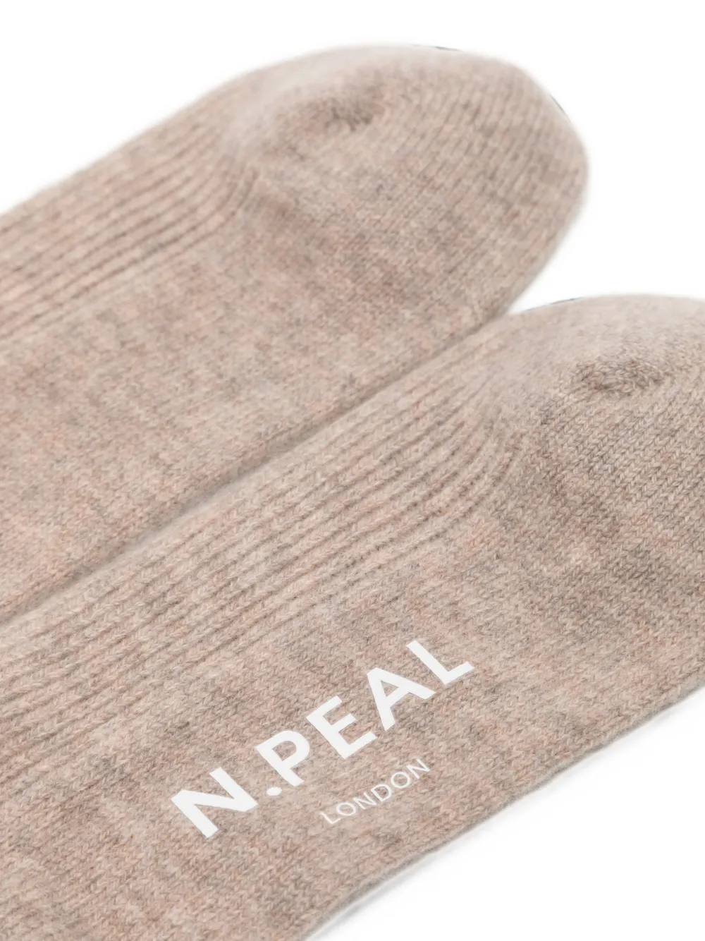 N.Peal Ribgebreide sokken Beige
