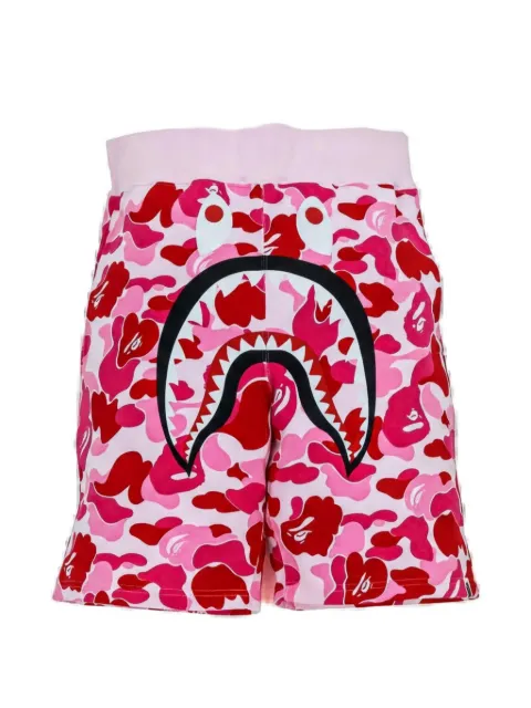 A BATHING APE® short ABC Camo Shark