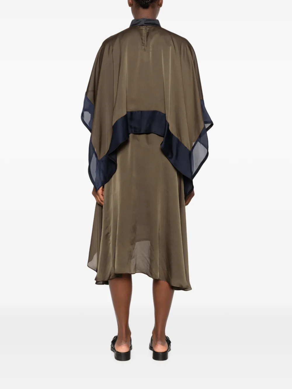 sacai Asymmetrische gelaagde jurk met ruches Groen