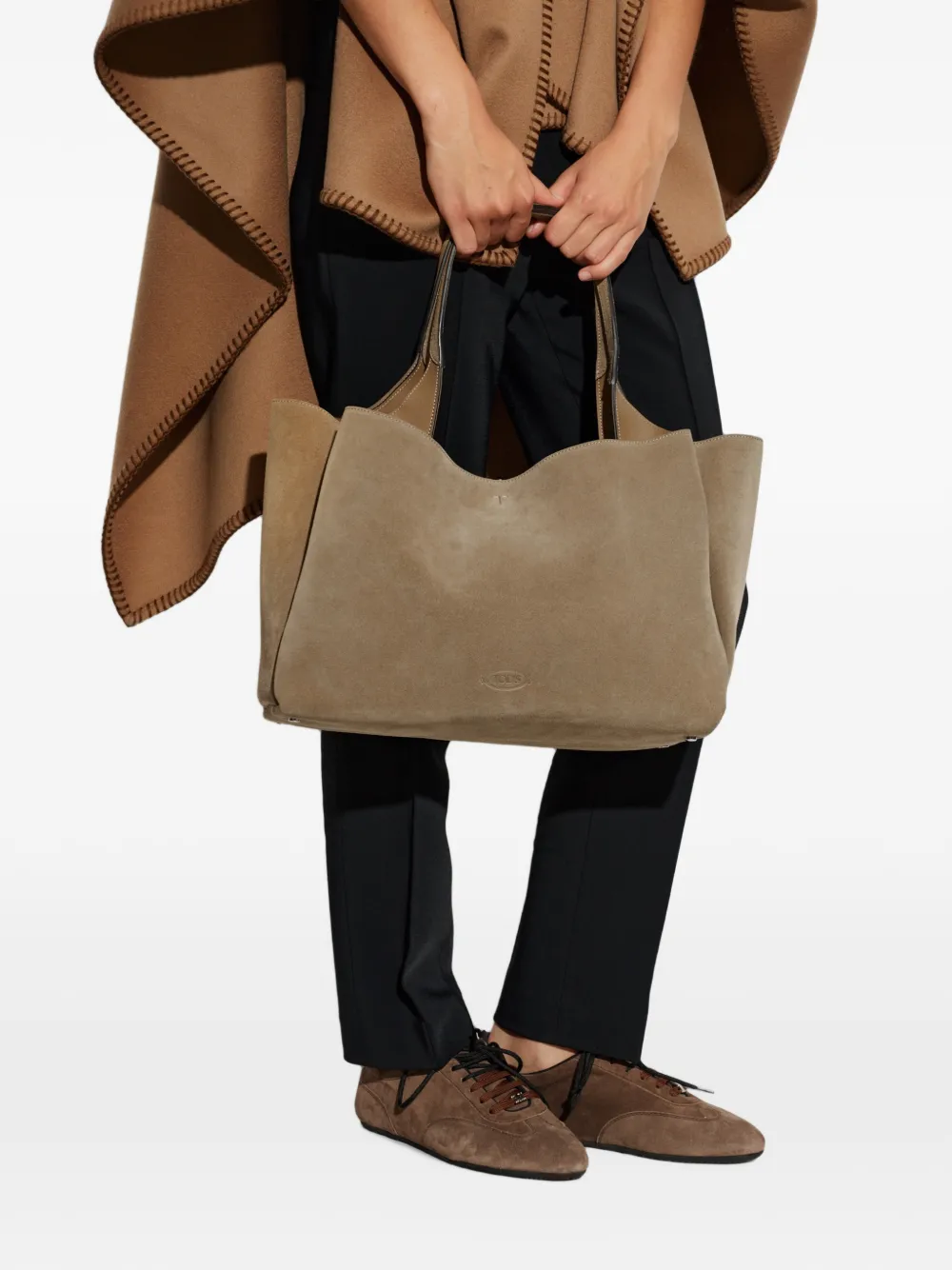 Tod's Kalfsleren suède shopper met logo-reliëf Beige
