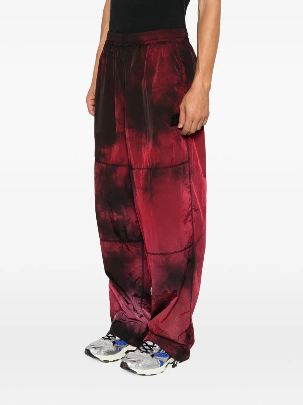Aries Windbroek met tie-dye-print Rood