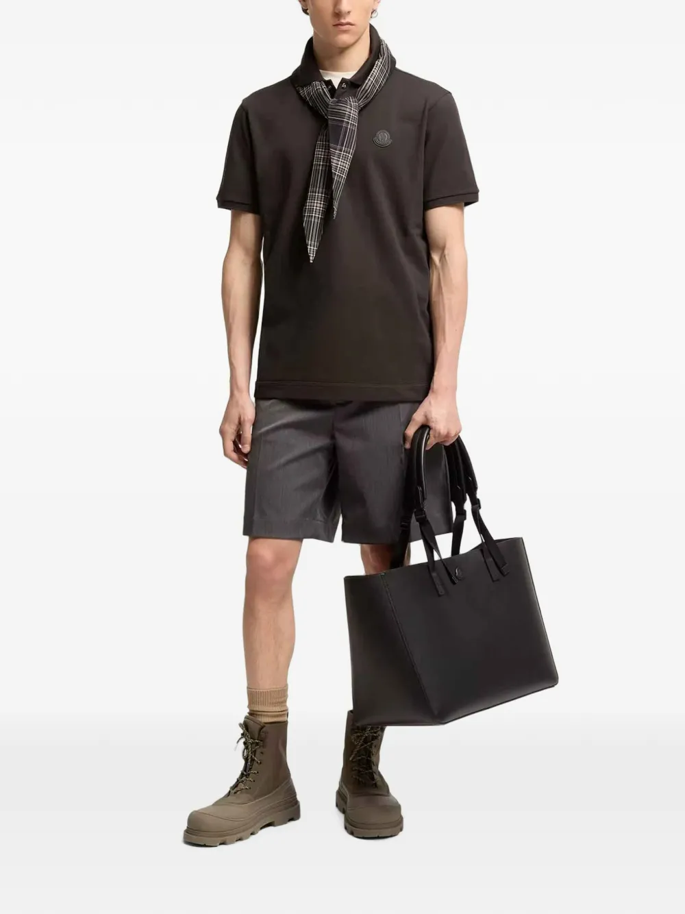 Moncler Poloshirt met logopatch Bruin