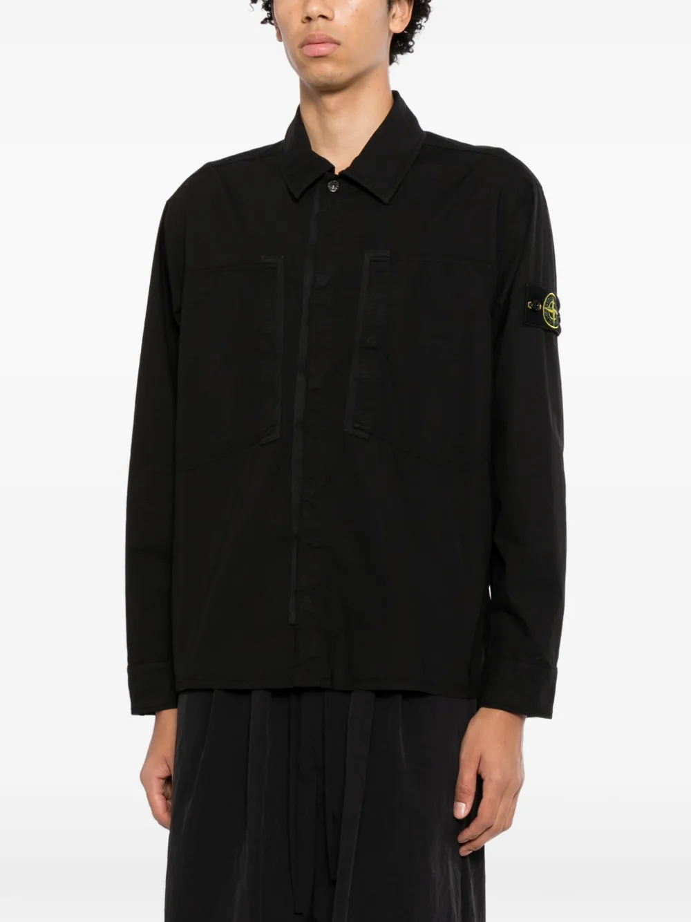 Stone Island Shirtjack met logo-patch en zak Zwart