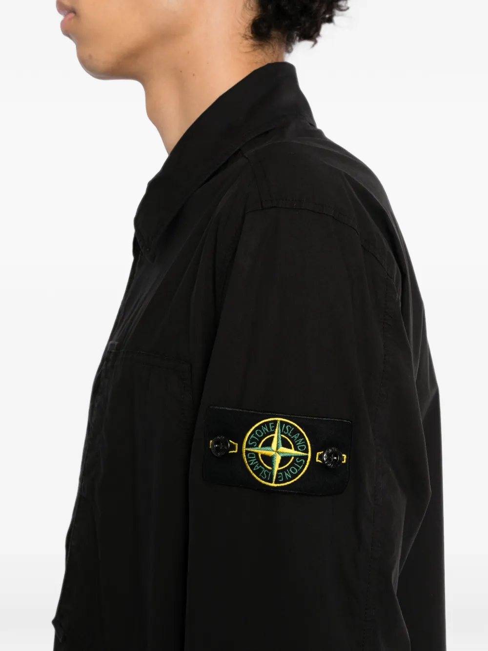 Stone Island Shirtjack met logo-patch en zak Zwart