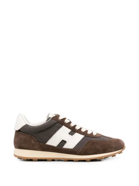 Hogan tenis con parche del logo