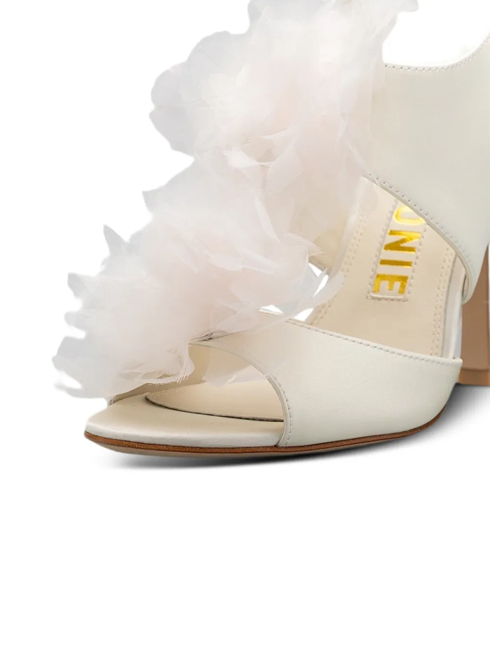 Kat Maconie Slingback sandalen met ruches Beige