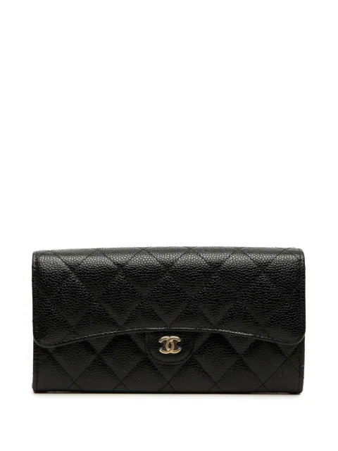 CHANEL Pre-Owned 2021-2026 Quilted Caviar Classic Flap Wallet long wallets
