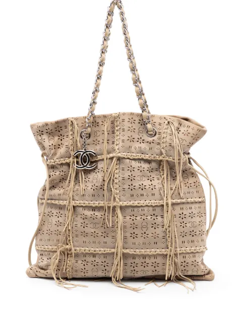 CHANEL Pre-Owned sac à main en daim perforé à franges (2010-2011)