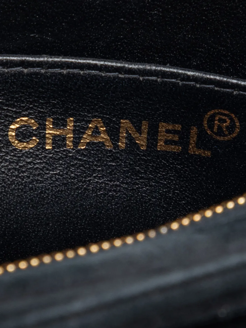 CHANEL Pre-Owned 1997-1999 スエード ロゴ ハンドバッグ | ブラック