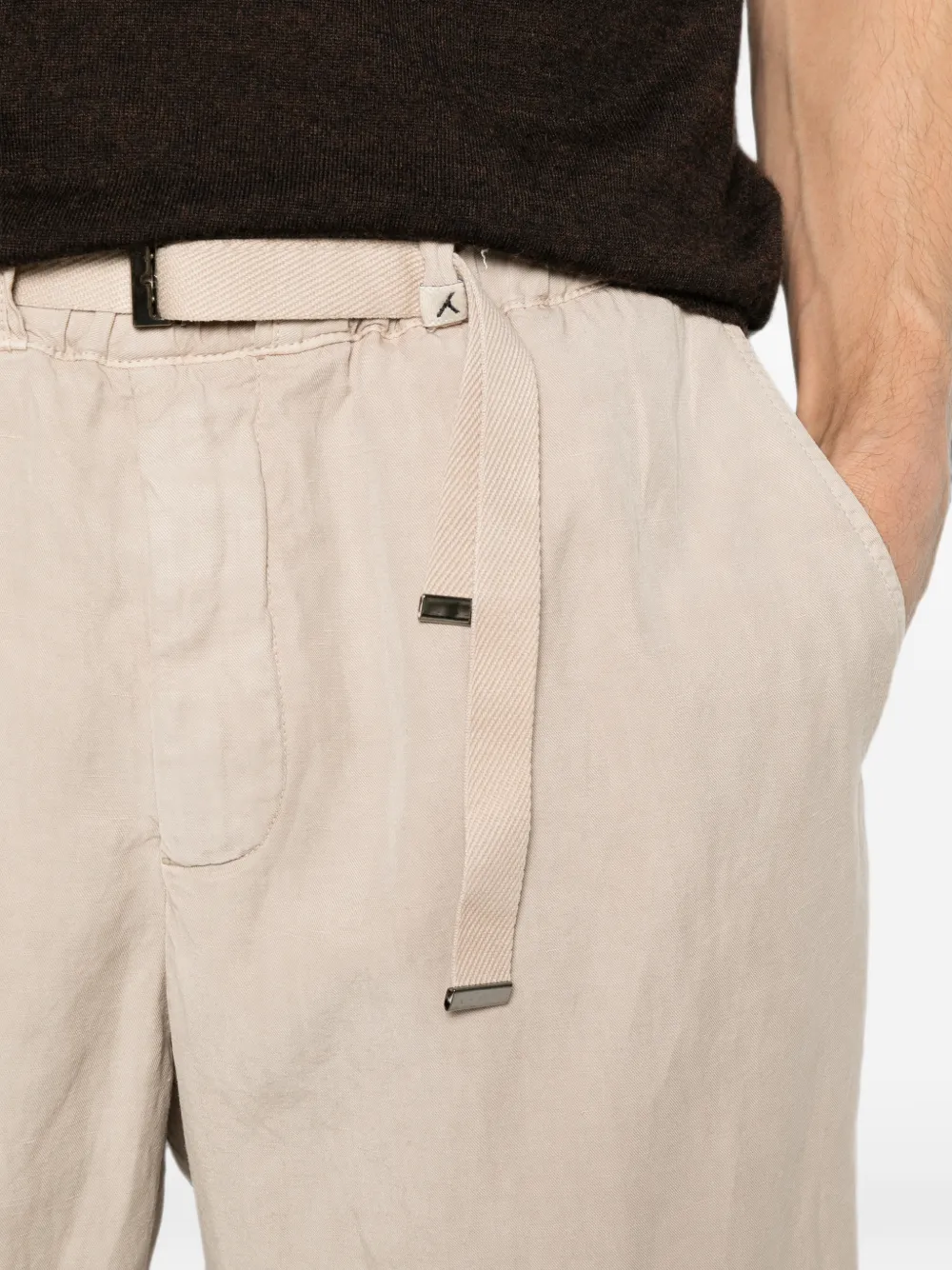 Myths Elastische shorts met ceintuur Beige