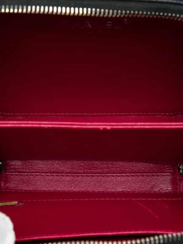 CHANEL Pre-Owned 2019 Small Caviar Striped CC Filigree Vanity Case