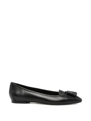 Ferragamo ニュー ヴァラリボン フラットシューズ | ブラック
