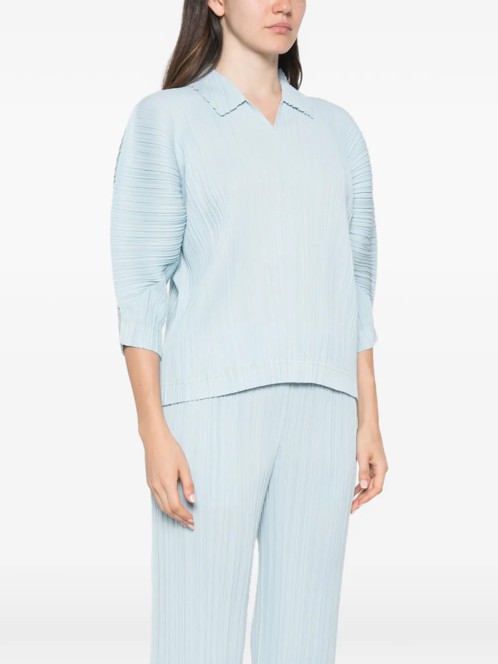 Pleats Please Issey Miyake T-shirt met V-hals Blauw