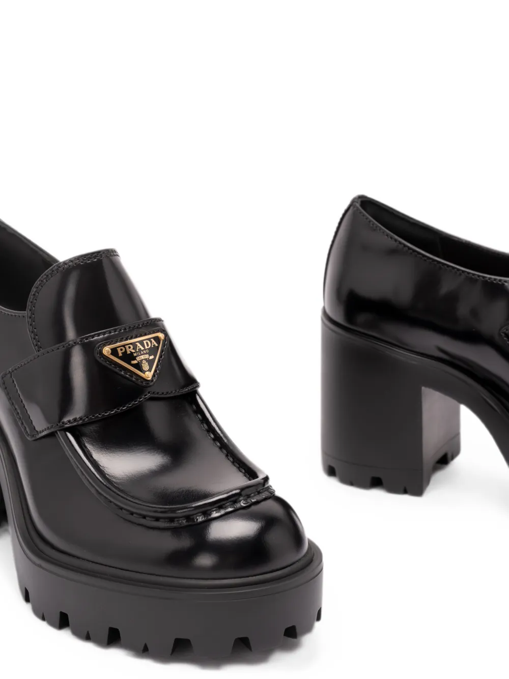 Prada logo-plaque chunky-sole loafers Zwart