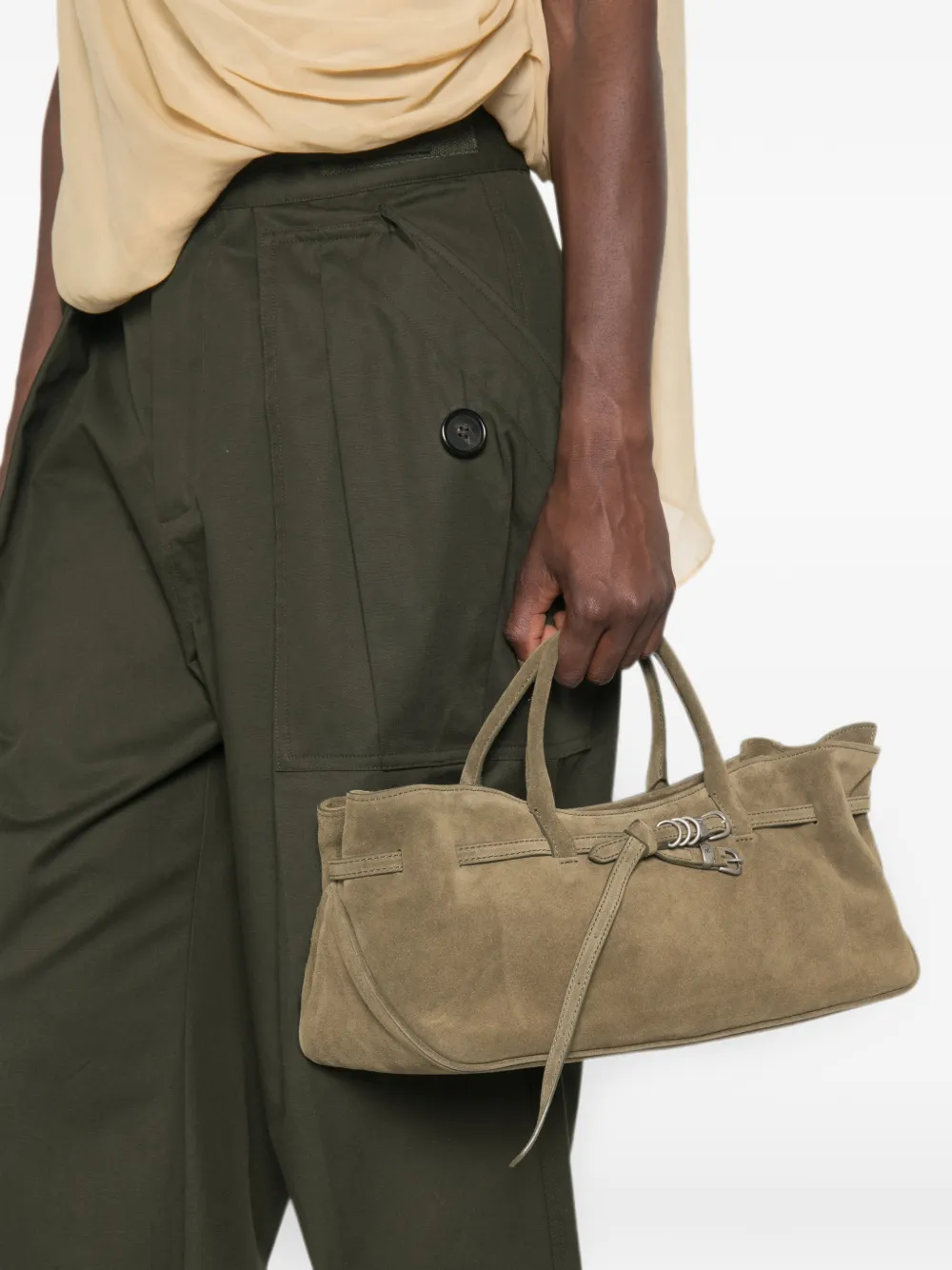 Marge Sherwood Grandma Used suède shopper met gespdetail Groen