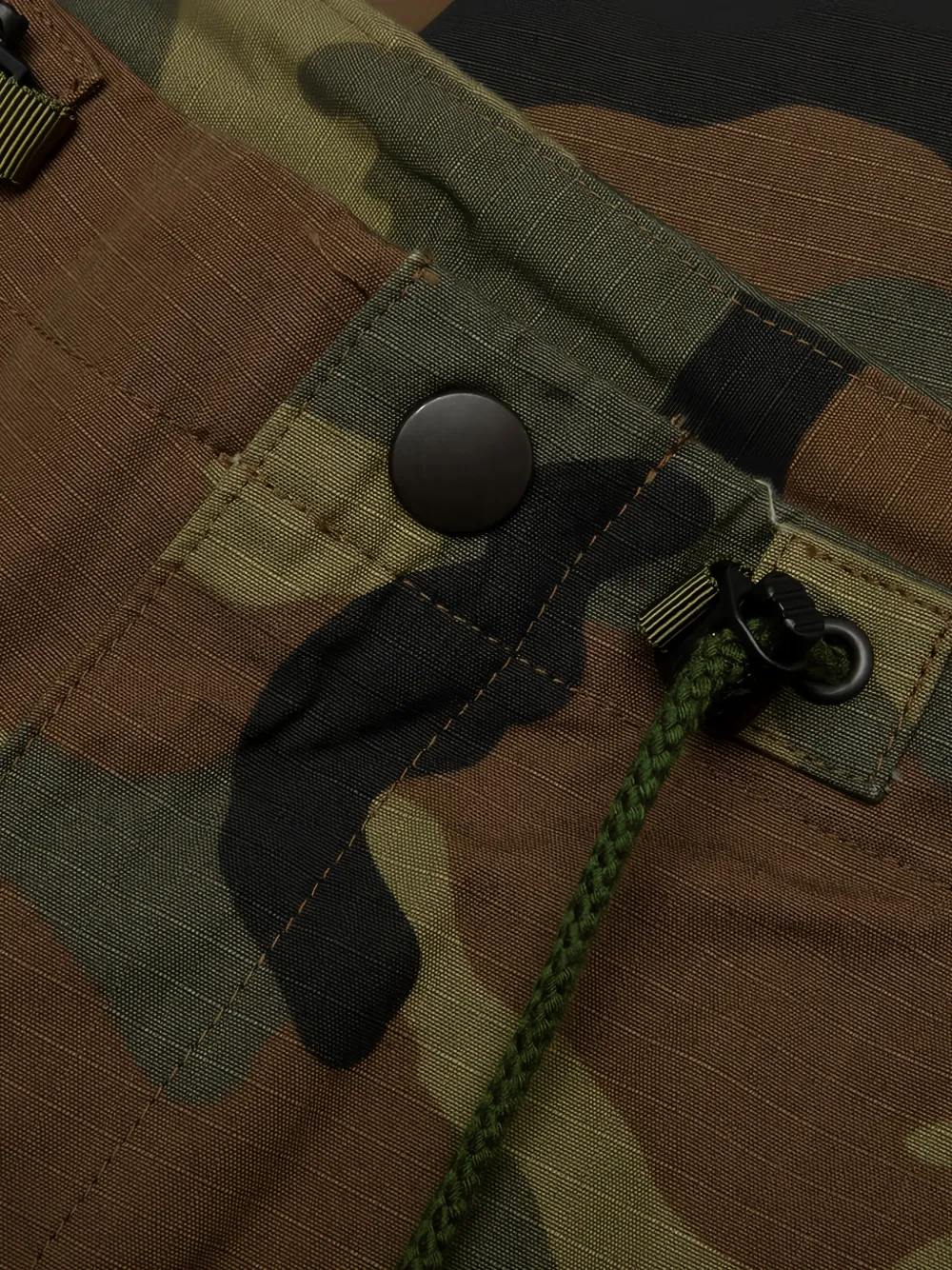 Needles Woodland ripstop katoenen cargo shorts Bruin