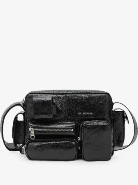 Balenciaga 슈퍼비지 주름 레더 메신저 백