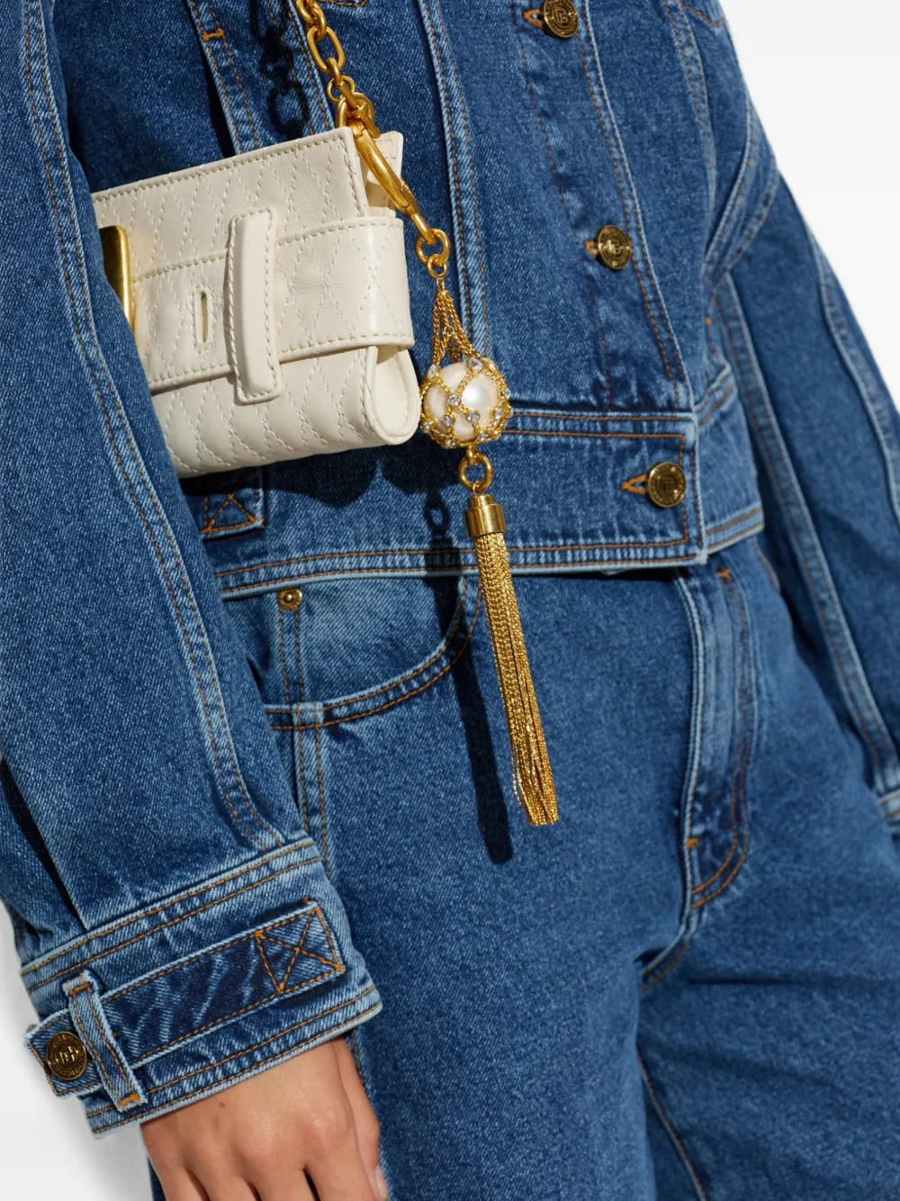 Balmain Sleutelhanger verfraaid met kristallen en kwastje Goud