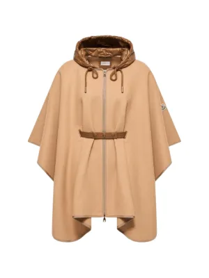 モンクレール Mantella ダウンフード付きポンチョ ケープ キャメル Moncler（モンクレール）ウィメンズ ケープ＆ポンチョコート - FARFETCH