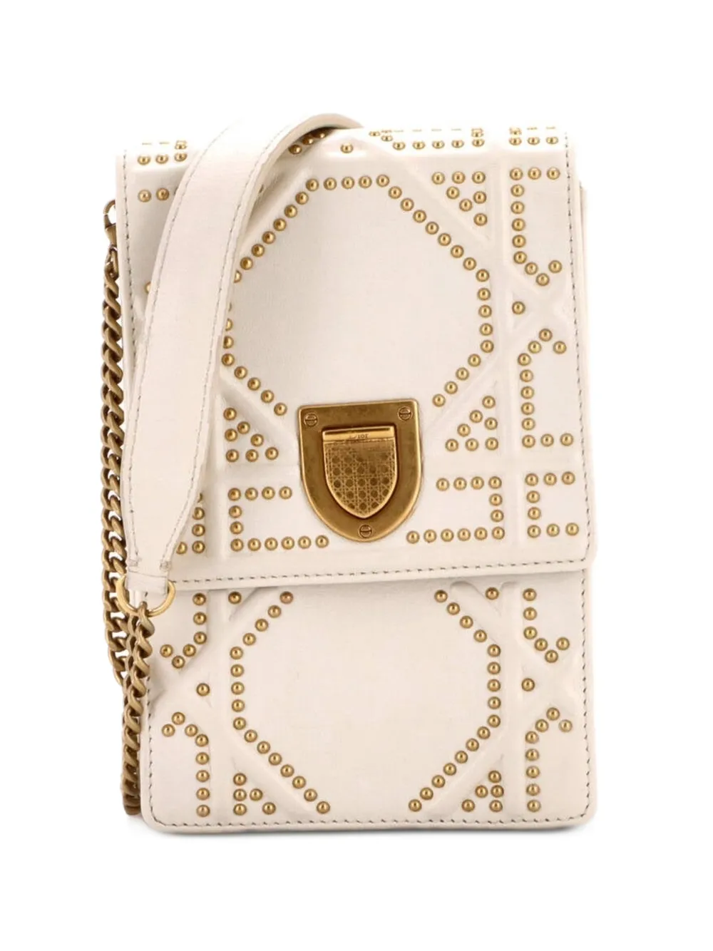Christian Dior Pre-Owned Diorama Vertical Clutch on Chain Studded Leather crossbody bag - White