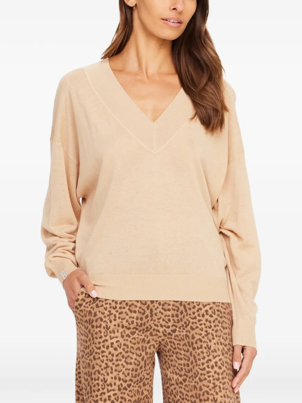 The Upside Bonita trui met V-hals Beige