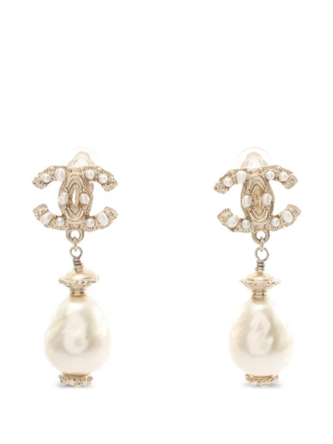 CHANEL Pre-Owned 2011 Coco Mark pearl-embellished earrings