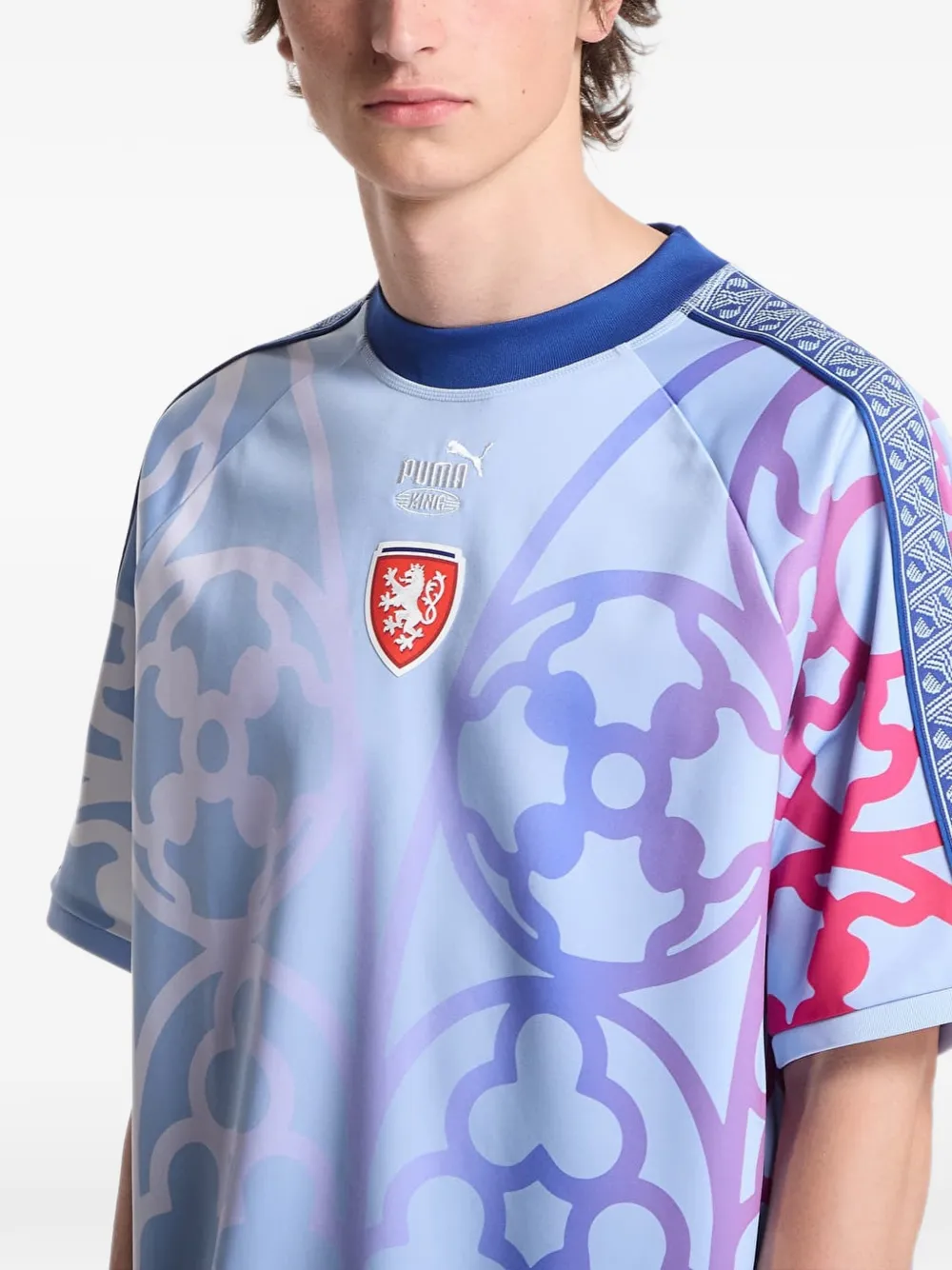 PUMA x Czechia x Salehe Bembury King T-shirt met grafische print Blauw
