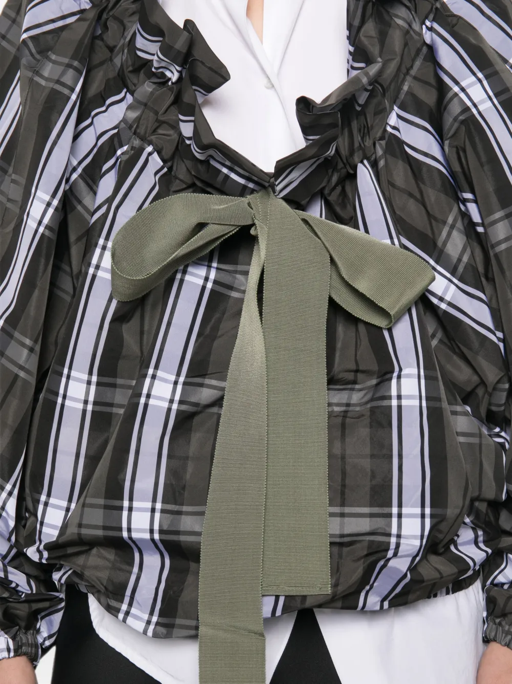 Patou Geruite blouse met diepe ronde hals en ruches Groen