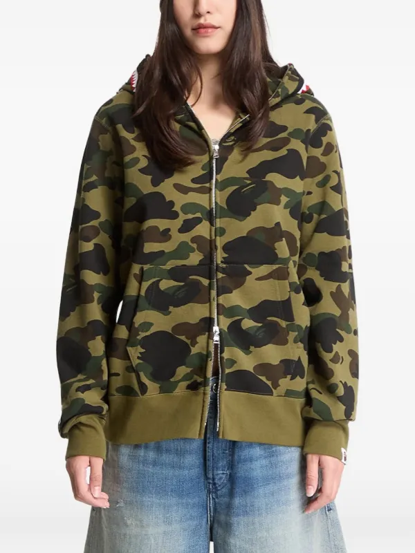 A BATHING APE® 1st Camo Shark Hoodie | Green | FARFETCH