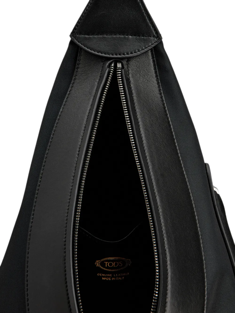 Tod's Driehoekige rugzak met leren afwerking Zwart