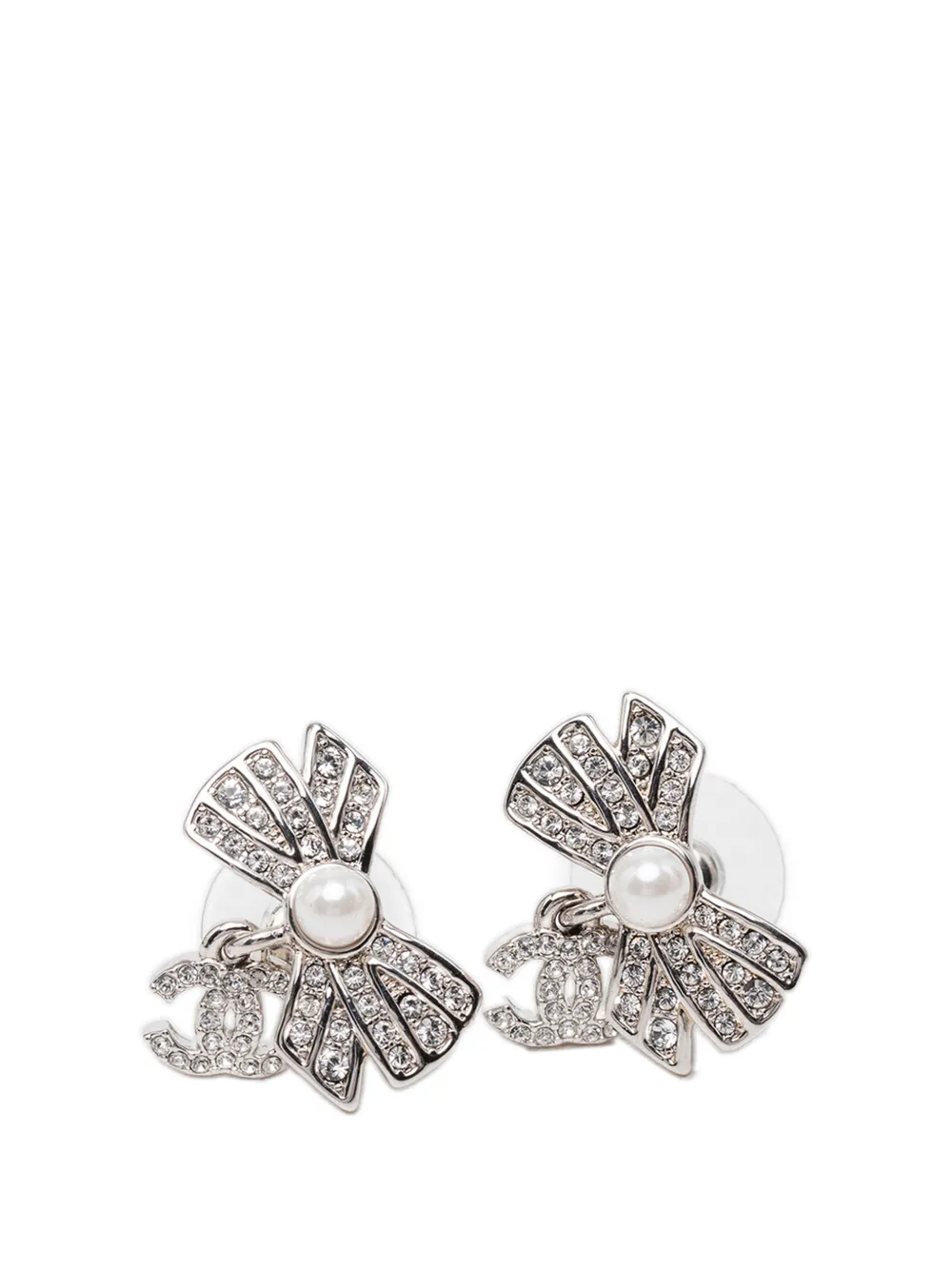 CHANEL Pre-Owned 2022 Brass Strass and Faux Pearl Bow CC Drop Bullet Back Earrings costume earrings - Argento